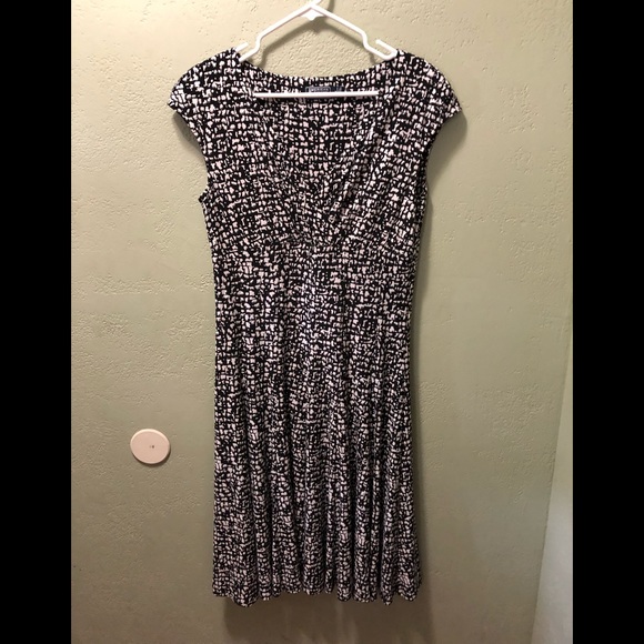 JcPenny American Living Black/White V-neck dress